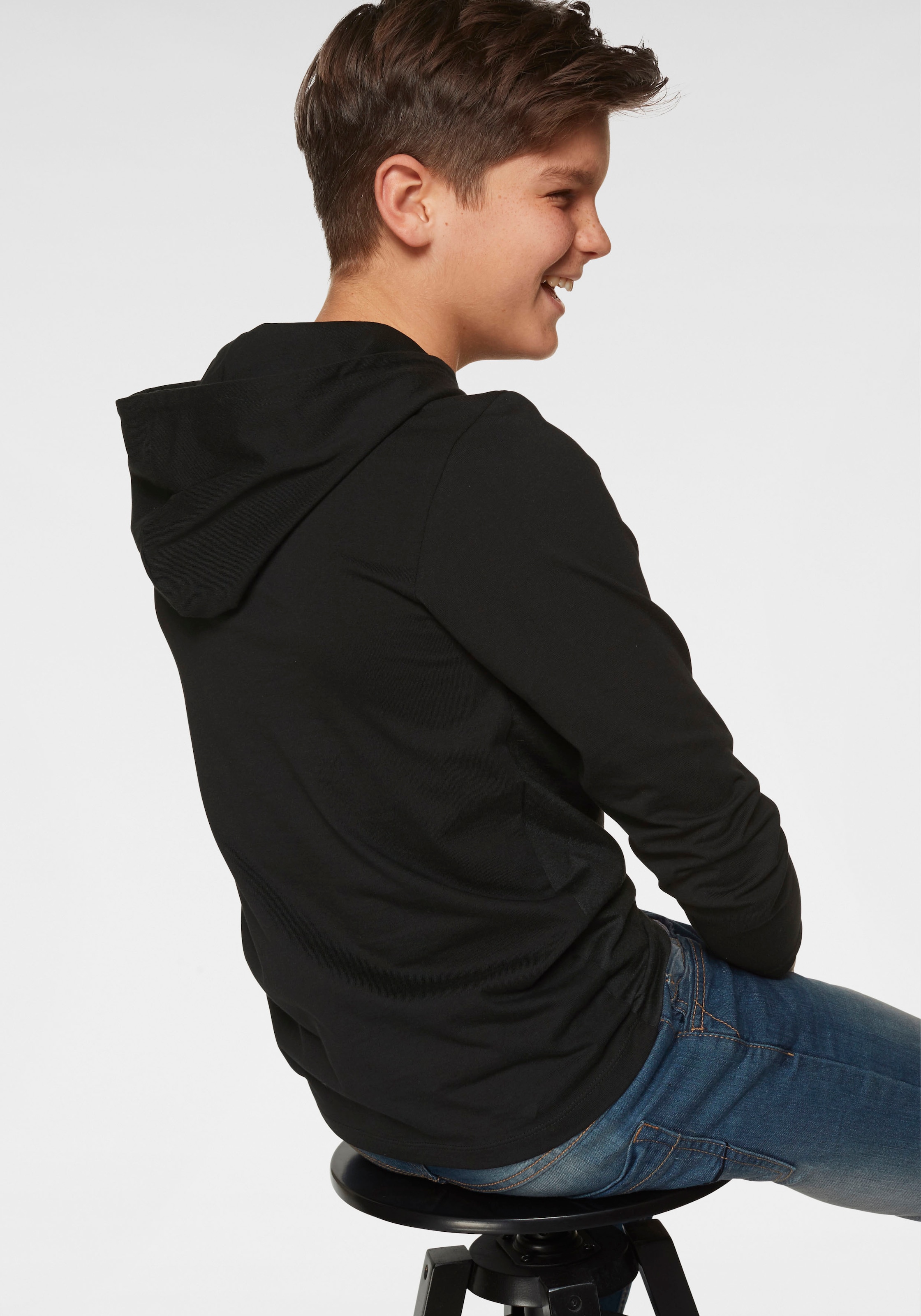 KIDSWORLD Kapuzenshirt »PANTHER - Fotodruck« Langarm,  Basic-Passform,  mit peppigem Druck,  aus  Baumwolle