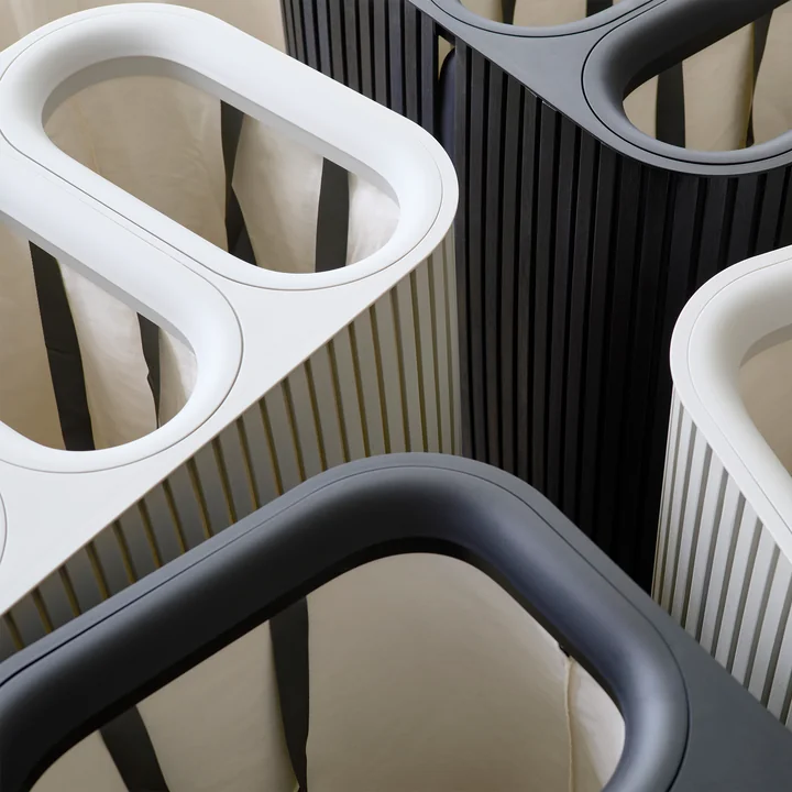 Joseph Joseph - Tota Twin Luxe Wäschetrennkorb mit zwei Fächern 90 l, Bambus ecru