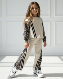 Wild Stripe Leopard Lounge Set - beige