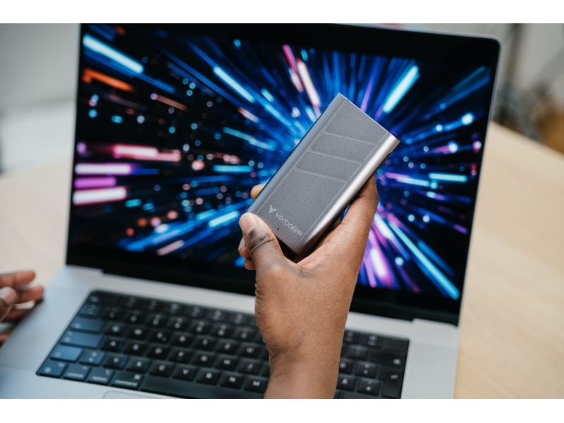 Verbatim Externe SSD TurboMetal 2000 GB Externe SSD mit USB4 und einer Speicherkapazität von 2 TB