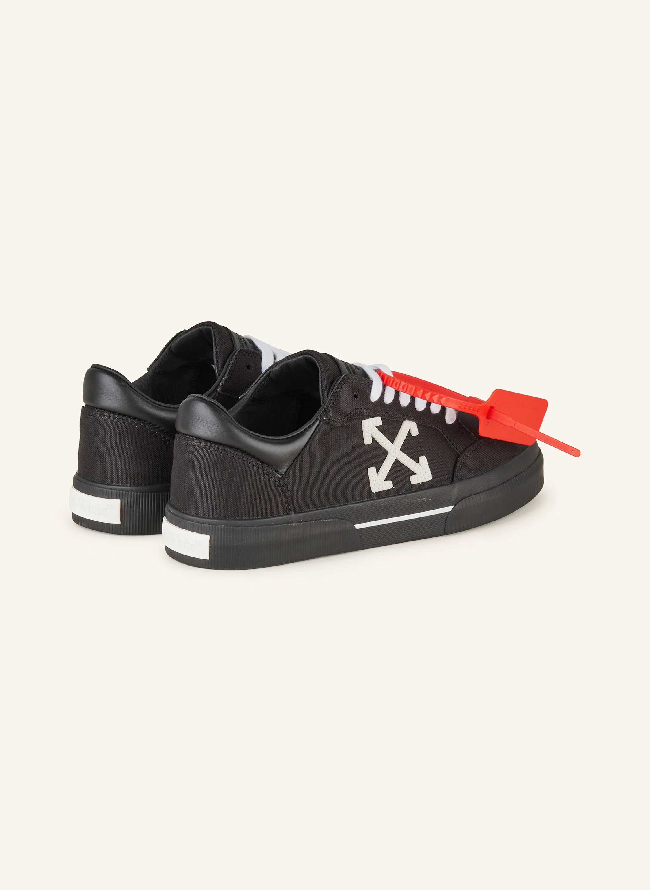 Off-White Sneaker NEW LOW VULCANIZED