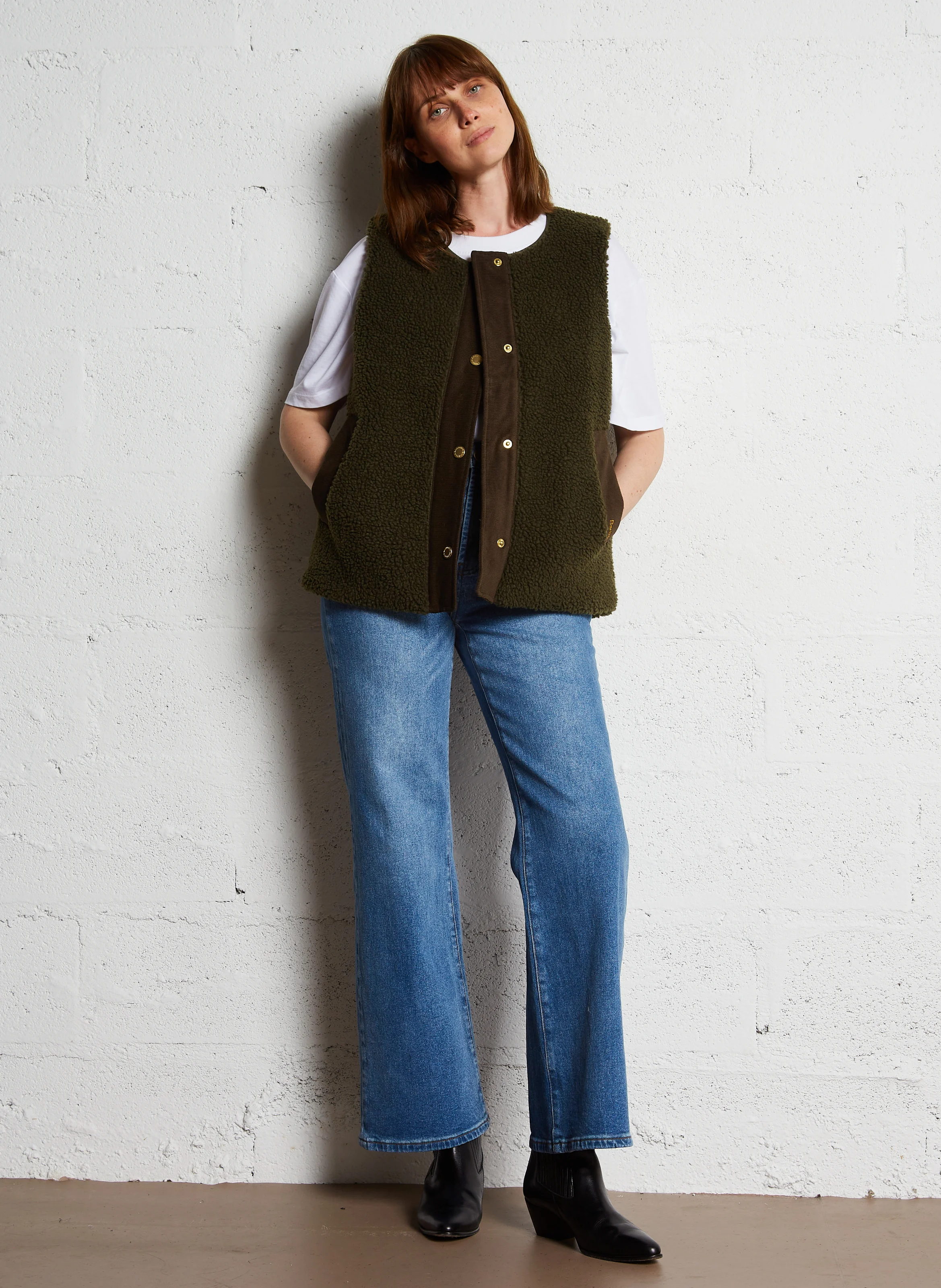 DULSIE - Gilet col rond en fourrure teddy | Kaki