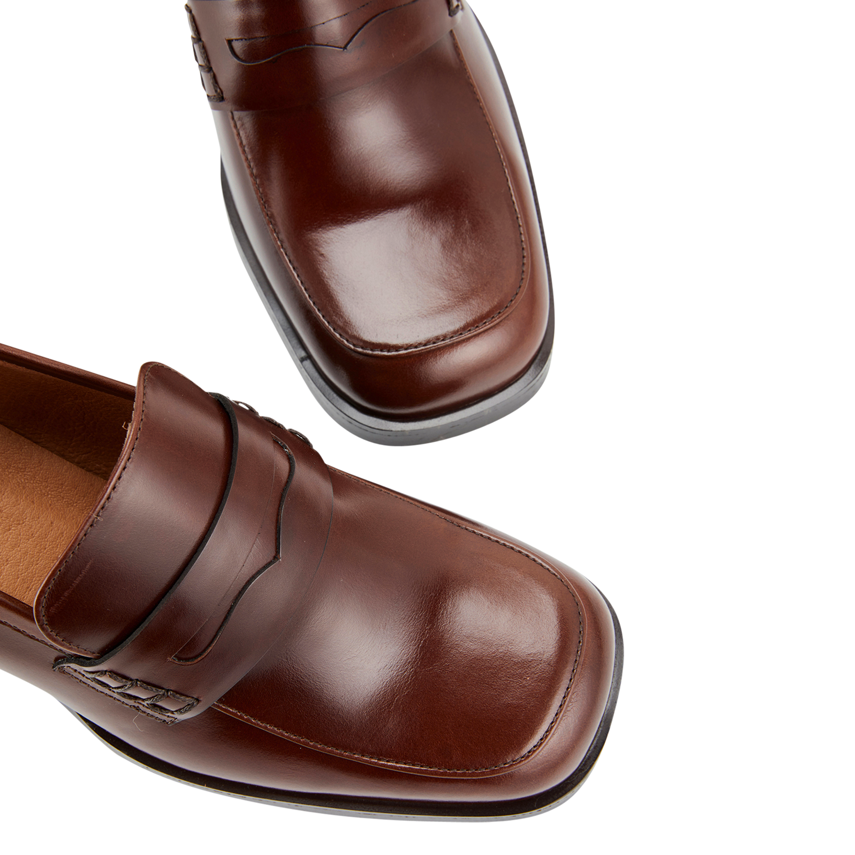PILAR - Mocassins à talons en cuir | Marron