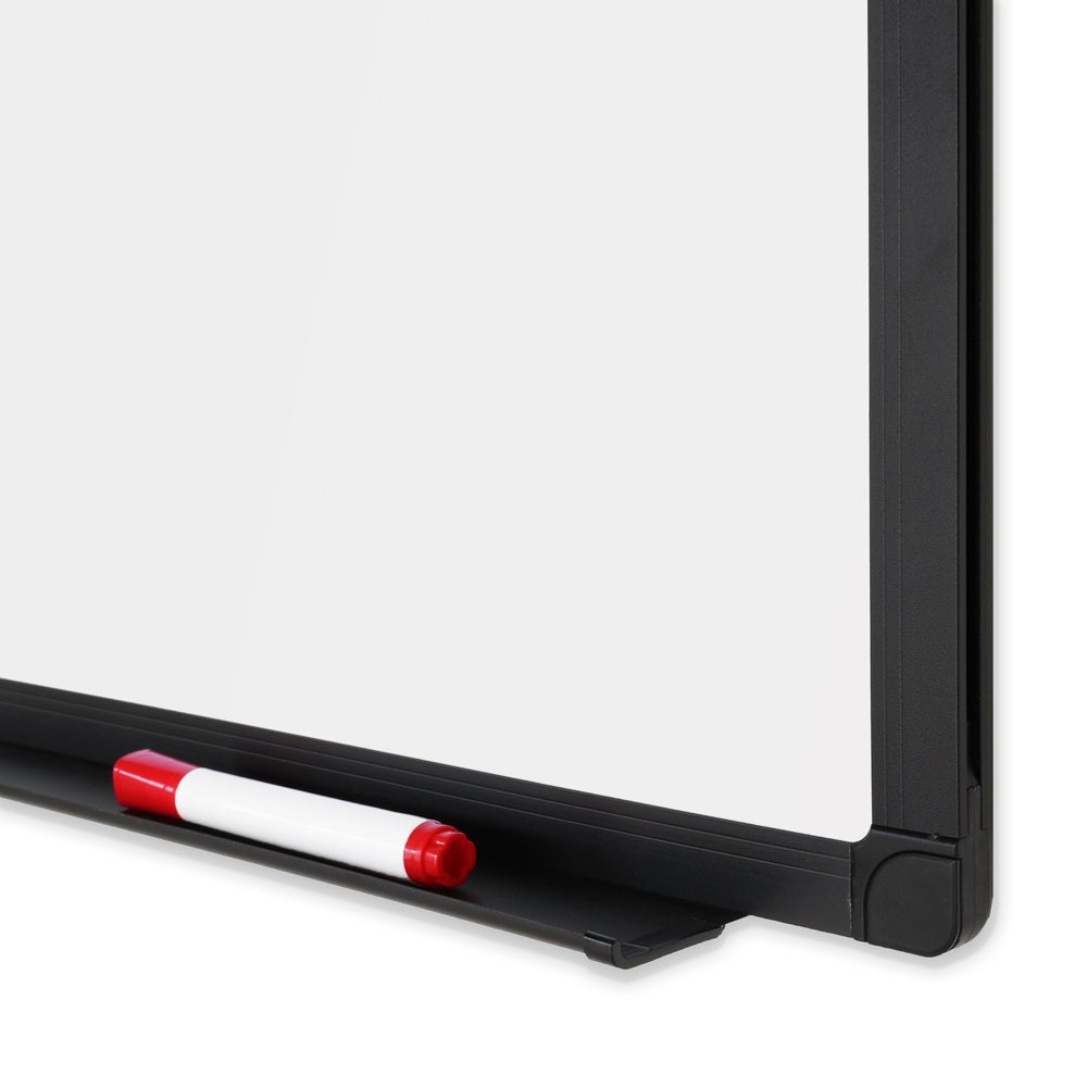 Whiteboard met zwarte lijst 100x150 cm – magnetisch