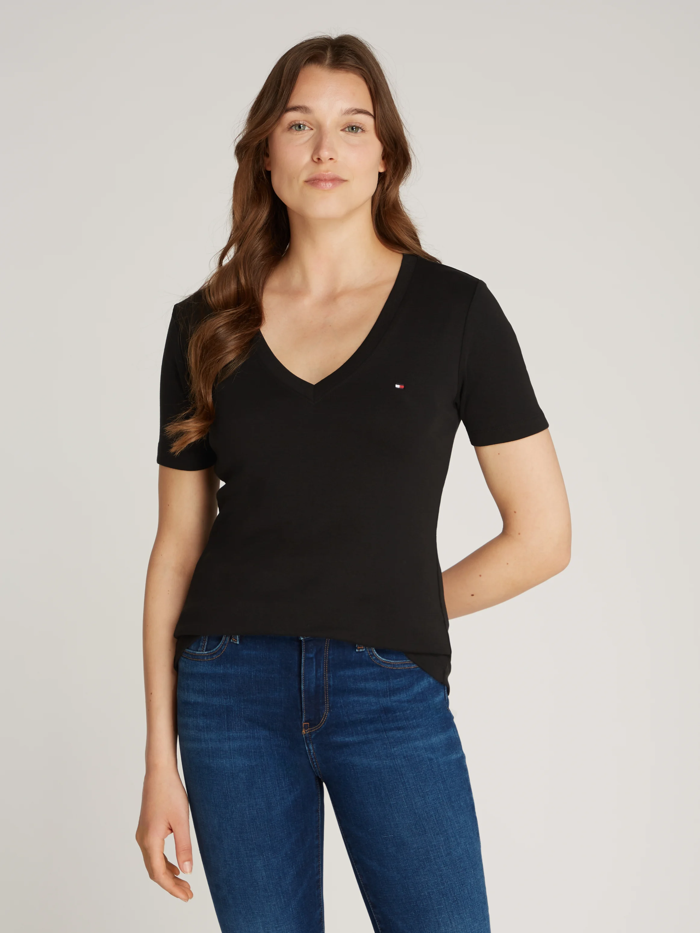 Tee-shirt ajusté col V en coton | Noir