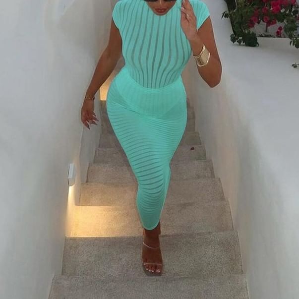 Weaveal - Set: Top met geribbelde, effen kapmouw en hals + Midi-kokerrok met hoge taille