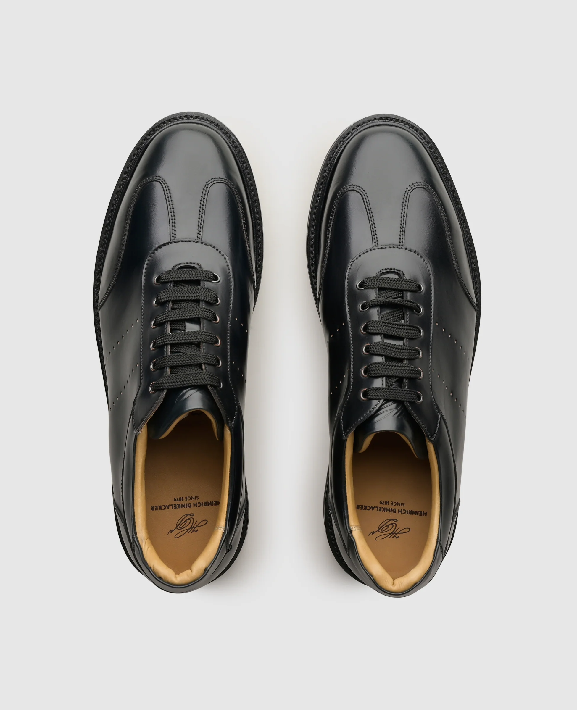 London Sneaker C