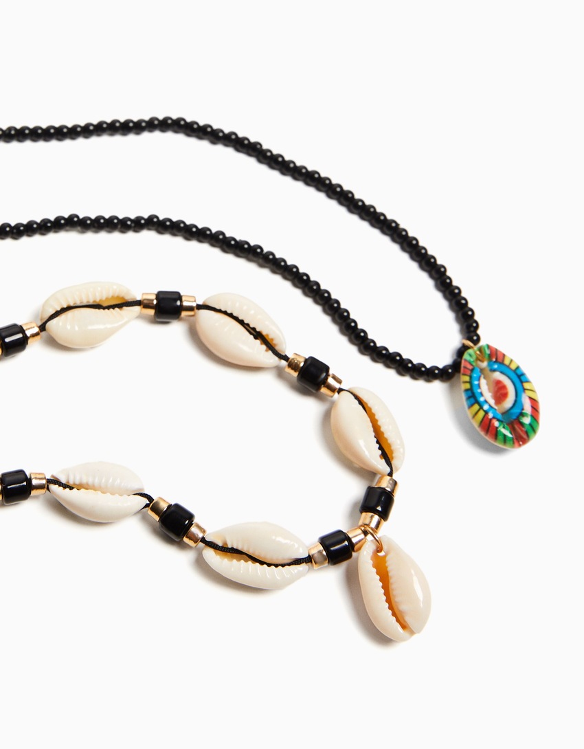 Conjunto de 2 colares com pingente de concha