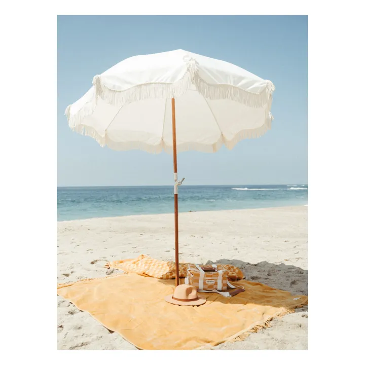 Business & Pleasure Co. Parasol frangé Premium | Blanc