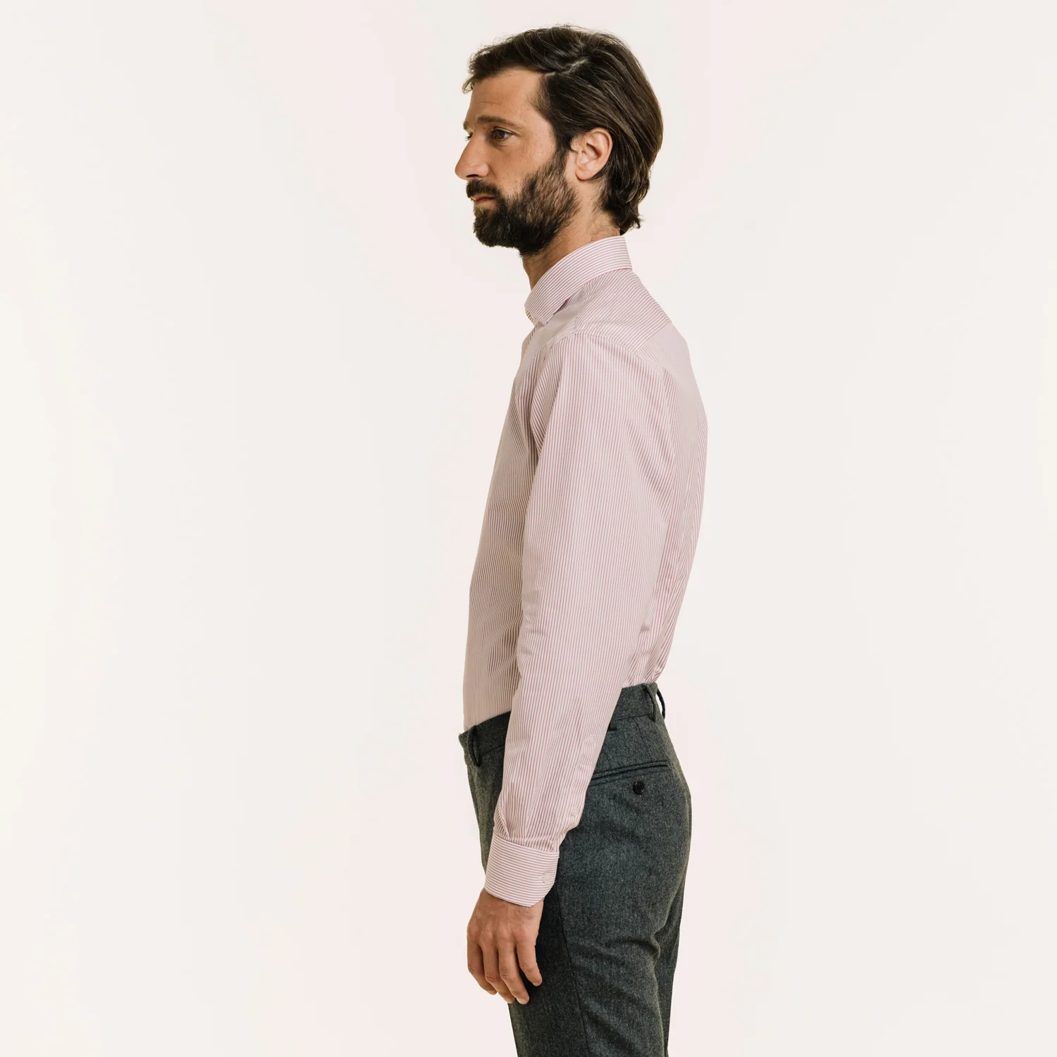 Fitted shirt in double-twisted poplin with fine red stripes