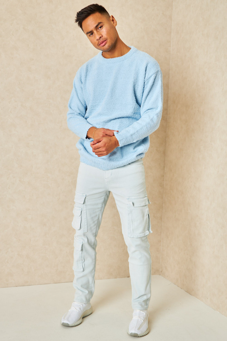 Pull bleu clair effet duveteux