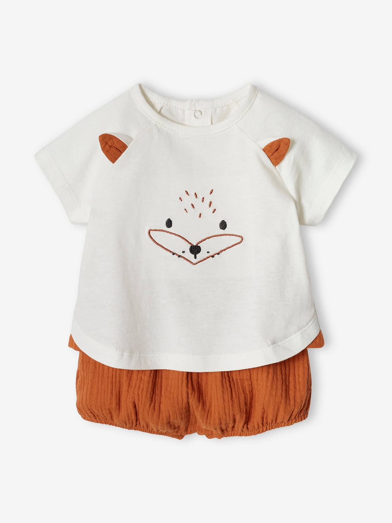 Conjunto para recém-nascido composto por camiseta e shorts para ocasiões formais, na cor marrom.