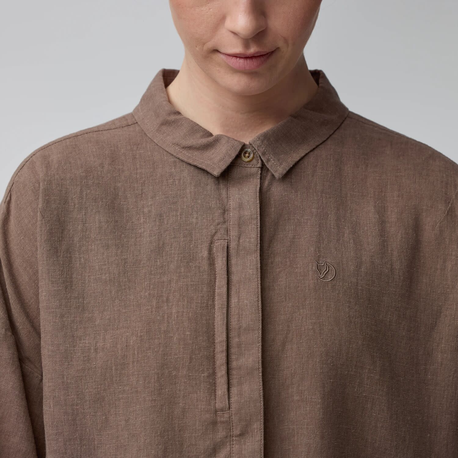 Fjällräven Övik Hemp Camp Shirt Ss W Dark Grey