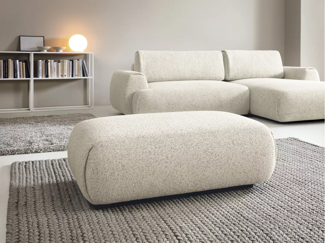 Pouf en tissu texturé beige MONELIA