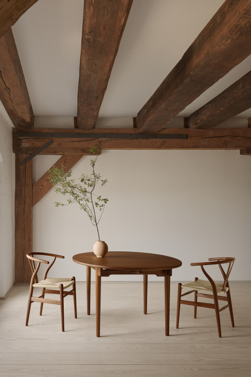 Carl Hansen & Son CH337 uitschuifbare tafel 140x115 geolied eiken