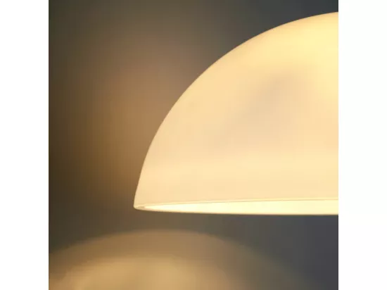 Élégant lampadaire minimaliste abat-jour en verre - Melito