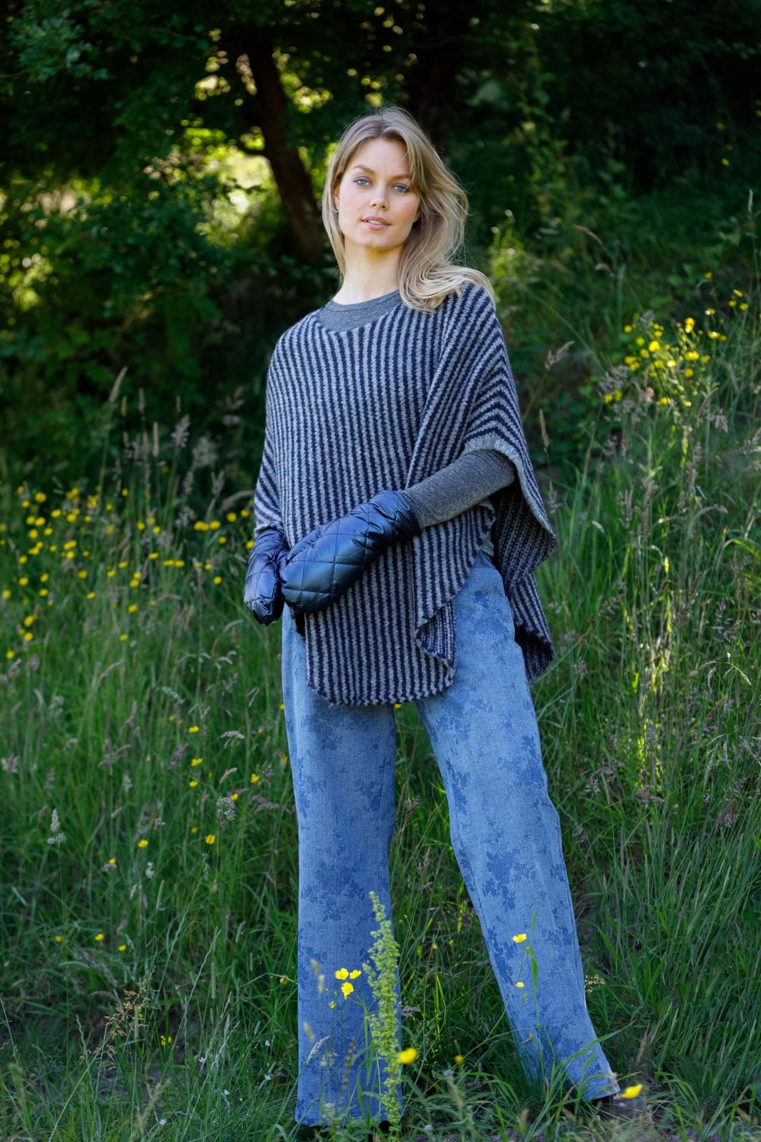 Black Colour Bcpella Stripe Poncho