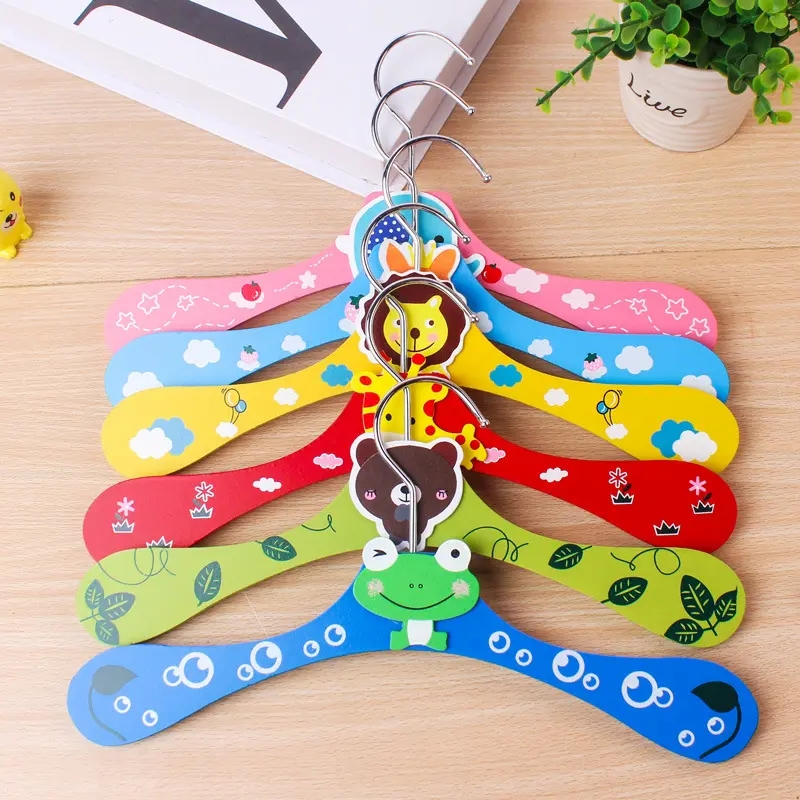 (6er Set) Holz Kinder Kleiderbügel Baby Kleiderschrank Organizer für Bodys / Strampler / Jacken - Tiere