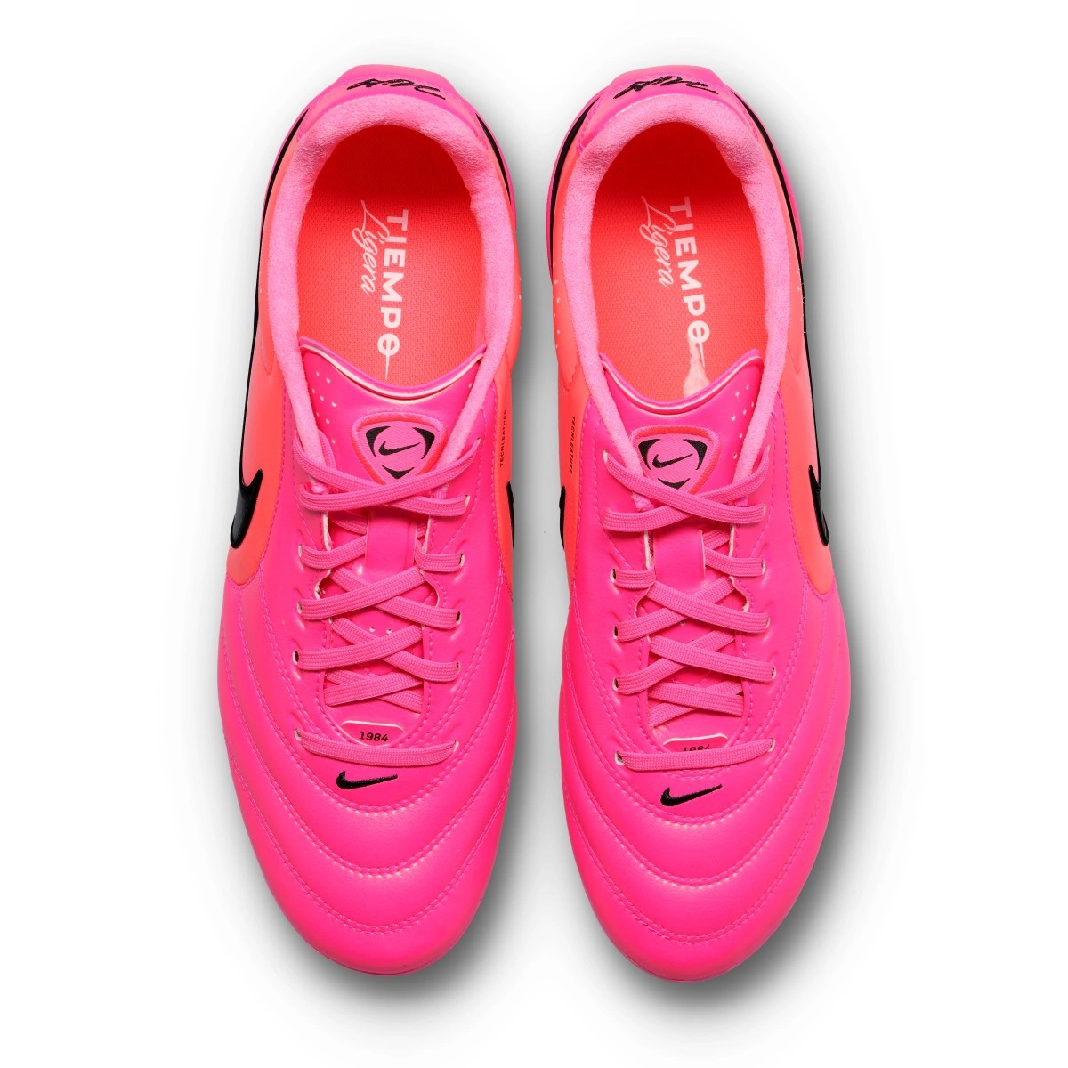 Chuteira Nike Tiempo Ligera Pro AG