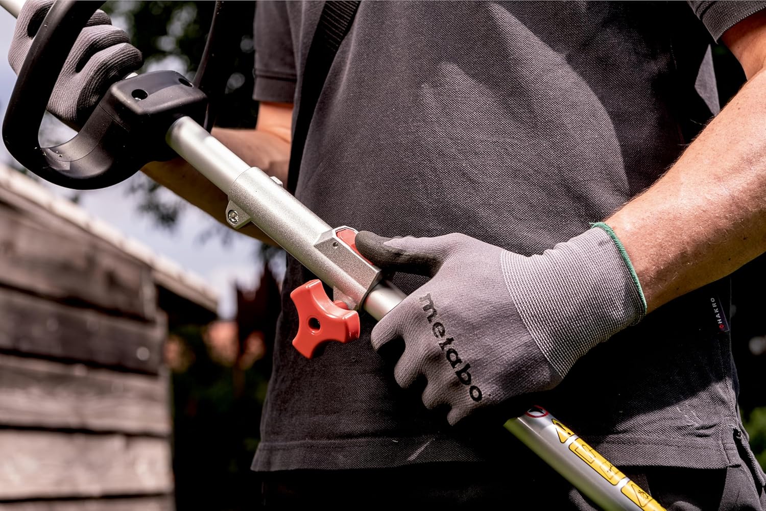 metabo Akku-Rasentrimmer RTD 18 LTX BL 30 – 601720850 – 18 V – Leicht und kompakt – Elektrischer Rasentrimmer mit Metabo Quick Fadenwechsel und Brushless-Motor – Ohne Akku und Ladegerät