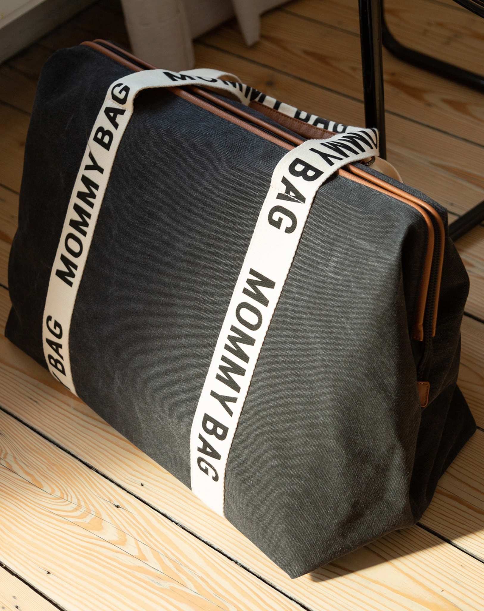 Canvas-Wickeltasche MOMMY BAG SIG (55x35x40) in black