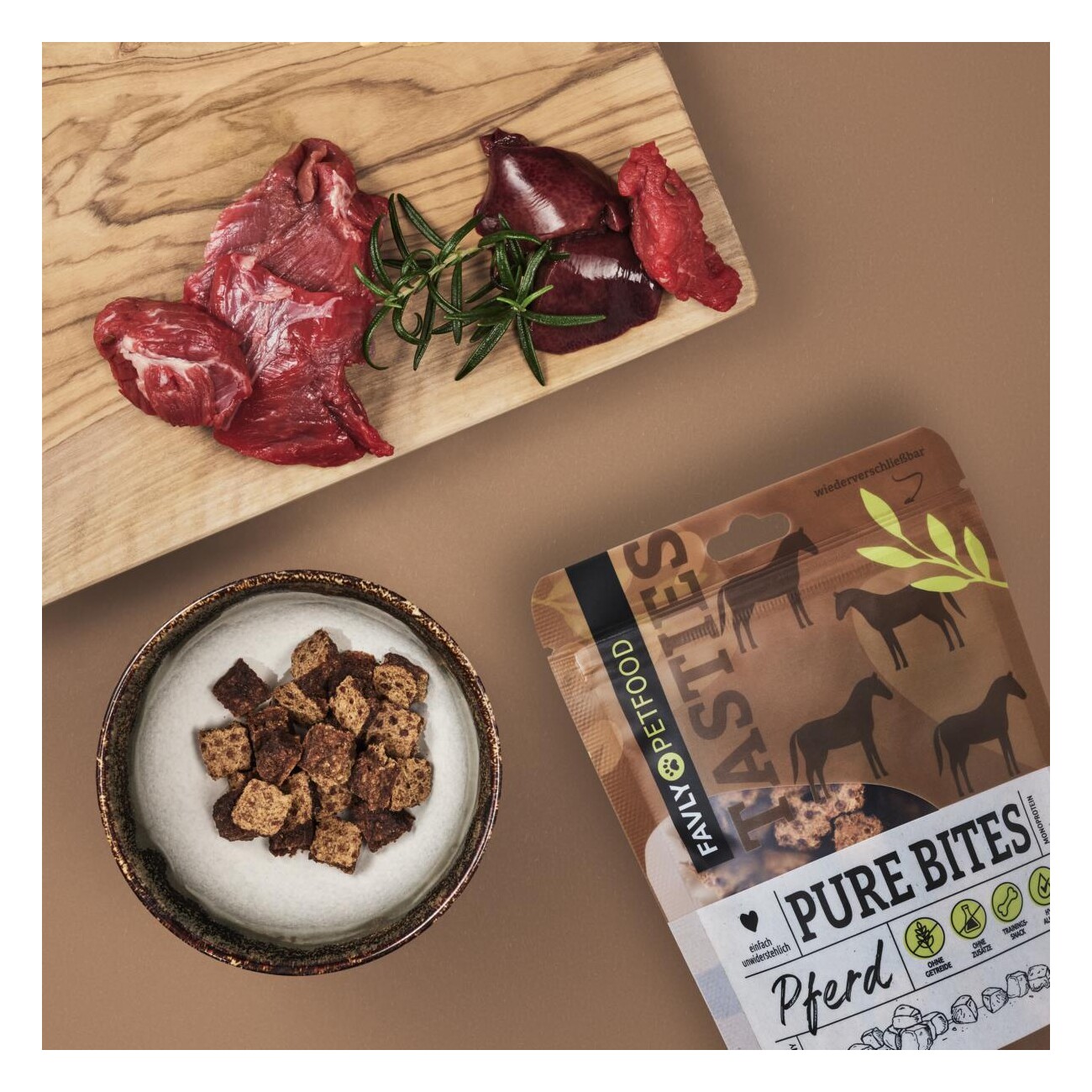 FAVLY Petfood PURE Bites Pferd 360 g