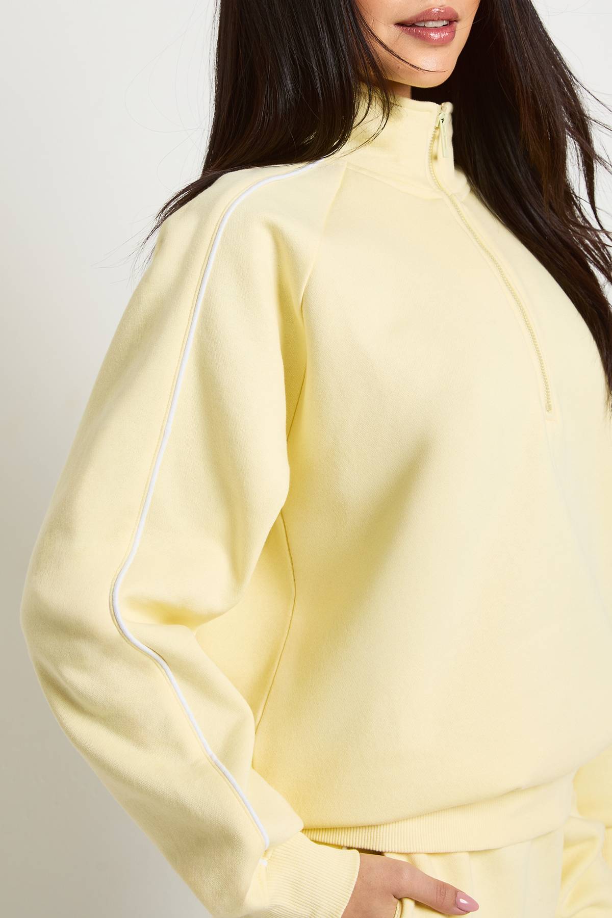 boohoo Ensemble De Survêtement Court Sweat-shirt Demi-zip Détail Passepoil