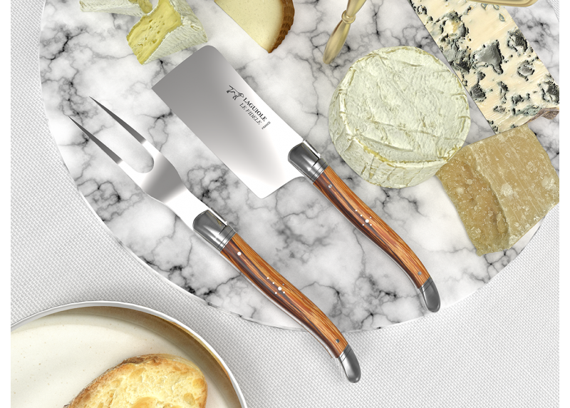 Service à fromage Laguiole avec un manche en bois de serpent et mitres en acier inoxydable