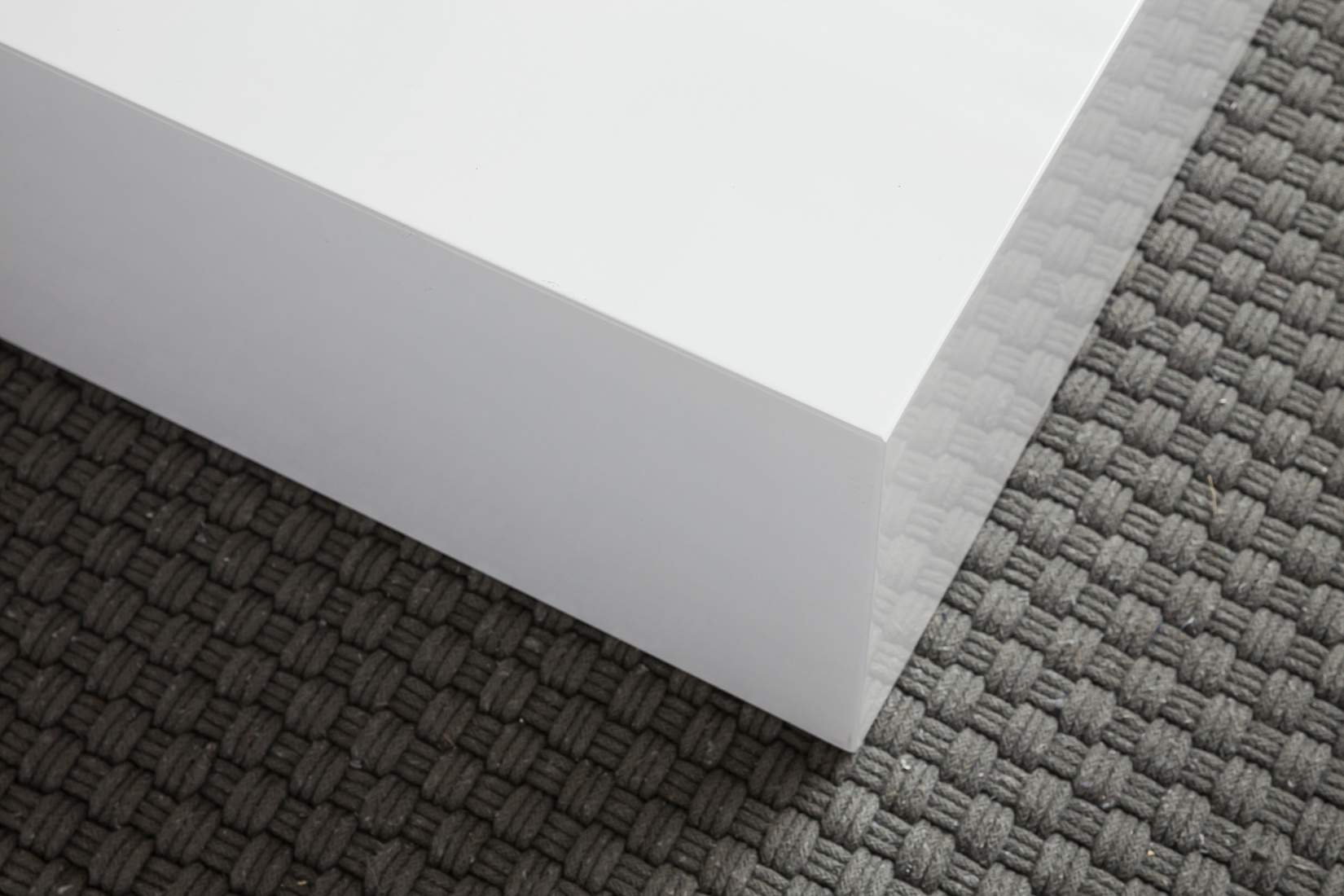 Couchtisch MONOBLOC