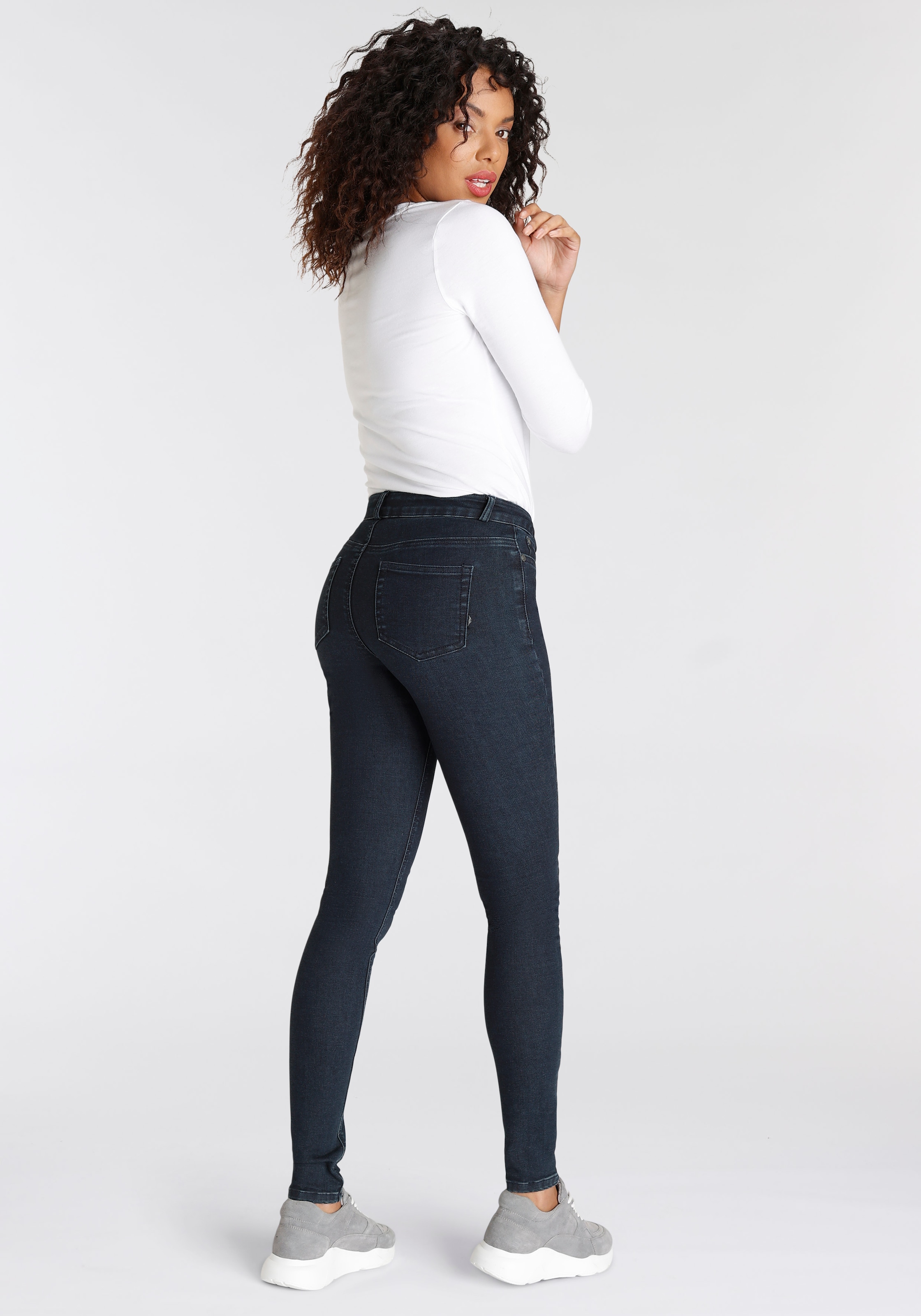 Arizona Skinny-fit-Jeans »Ultra Soft«, hohe Leibhöhe,  lang,  aus Baumwolle, Polyester und Elasthan