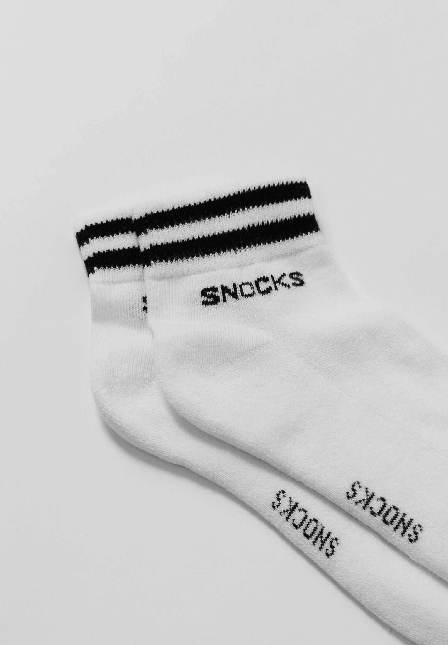 SNOCKS| Retro Sneaker Socken mit Streifen aus Bio-Baumwolle 4er-Pack