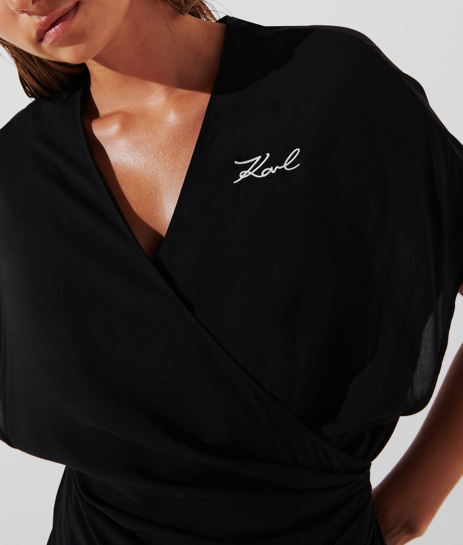 ROBE DE PLAGE PORTEFEUILLE