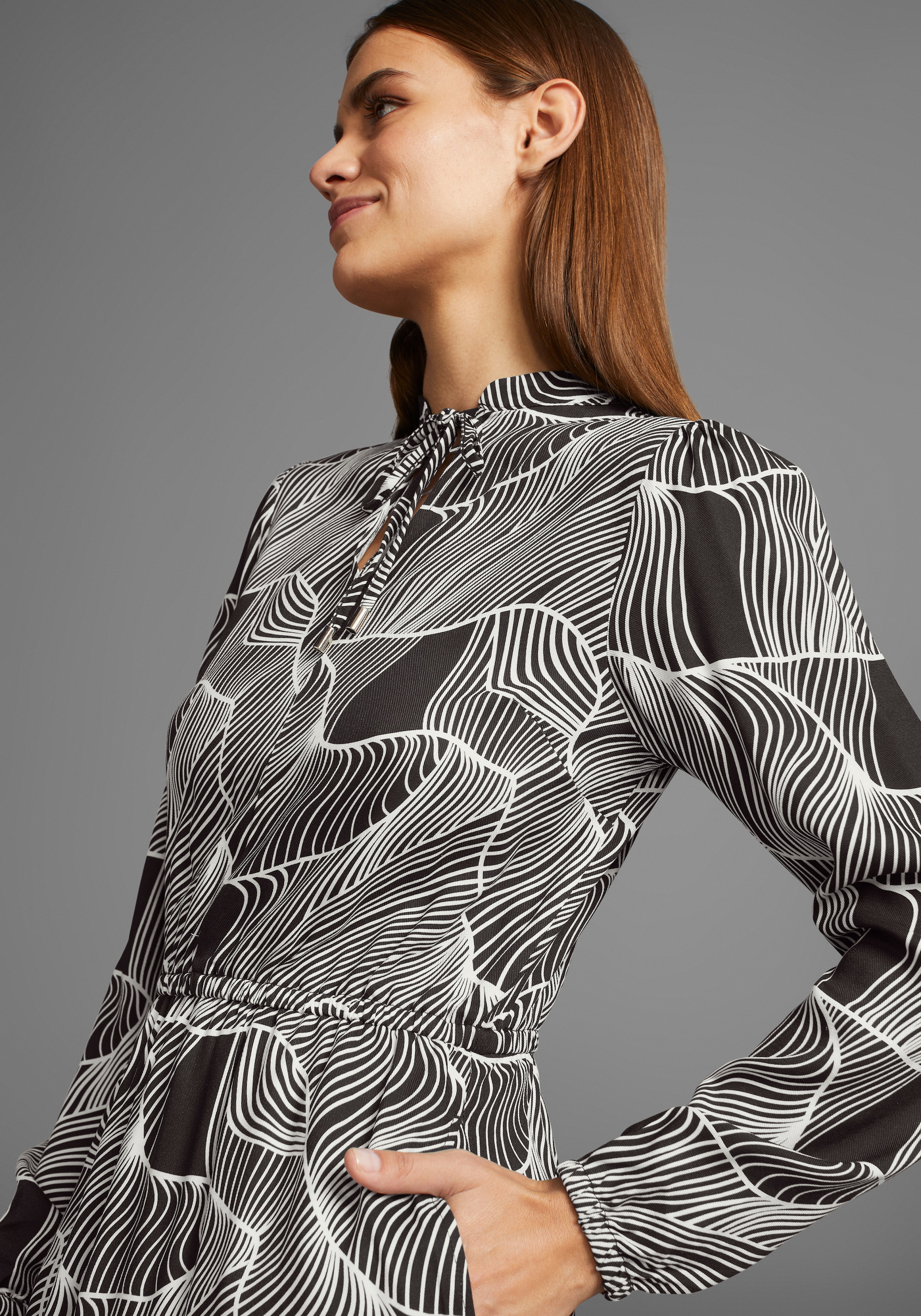HECHTER PARIS Midikleid Aussentasche mit modischen Print