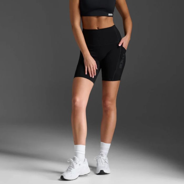 2XU Dame Korte tights Form Stash Hi-Rise Bike Shorts Sort