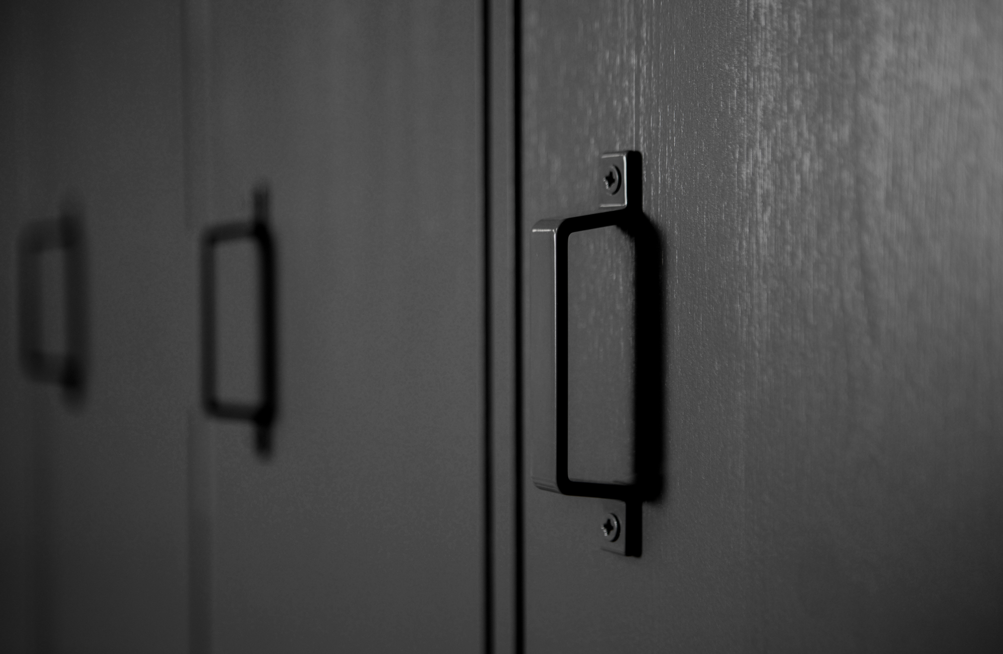 WOOOD lockerkast Stijn hoog 2 deurs Stijn hoog 2 drs lockerkast - Zwart