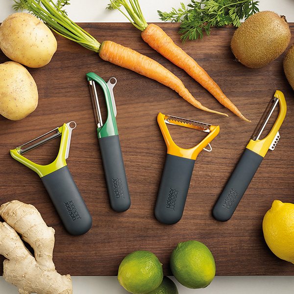 Eplucheur droit vert Multi-peel™ Joseph Joseph