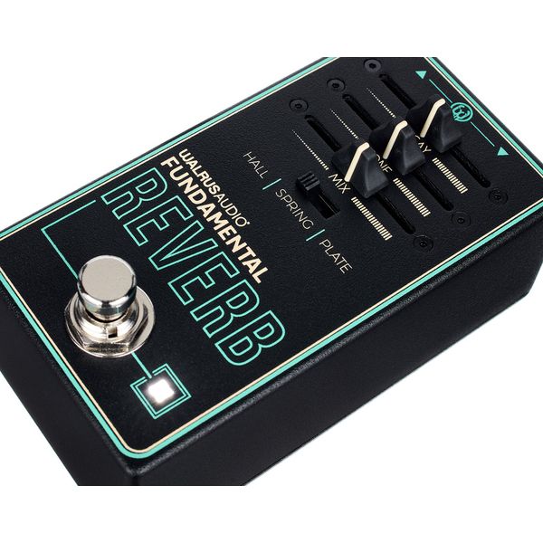 Walrus Audio Fundamental Reverb