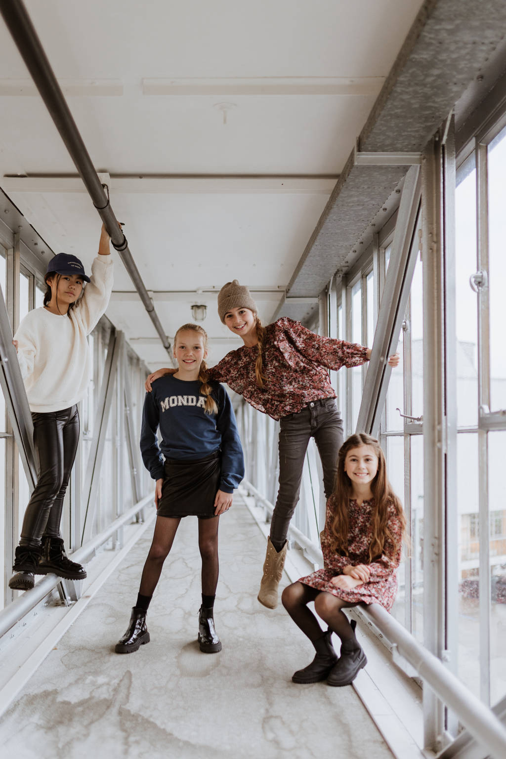 No Way Monday imitatieleer korte rok zwart