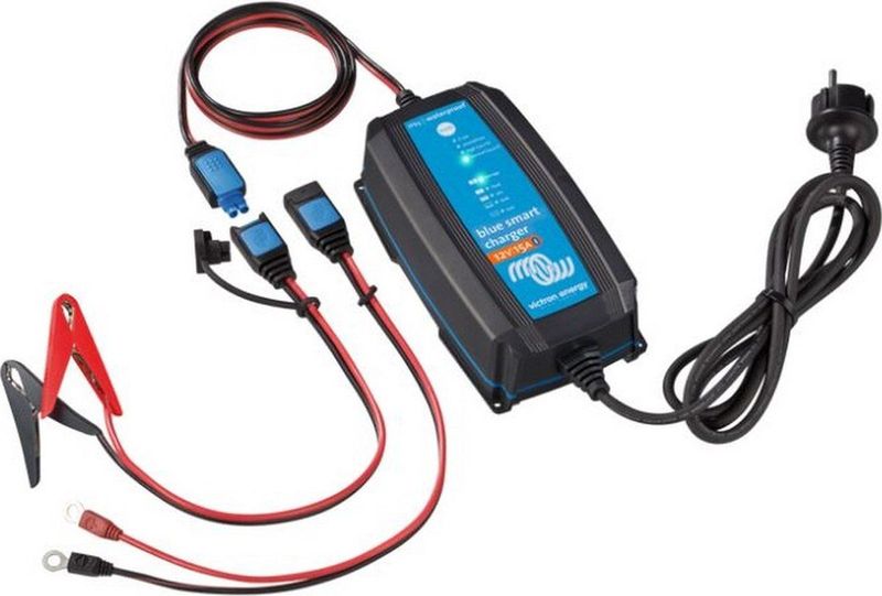 Victron - Blue Smart IP65 Acculader - 12V 25A - 230V CEE 7/16