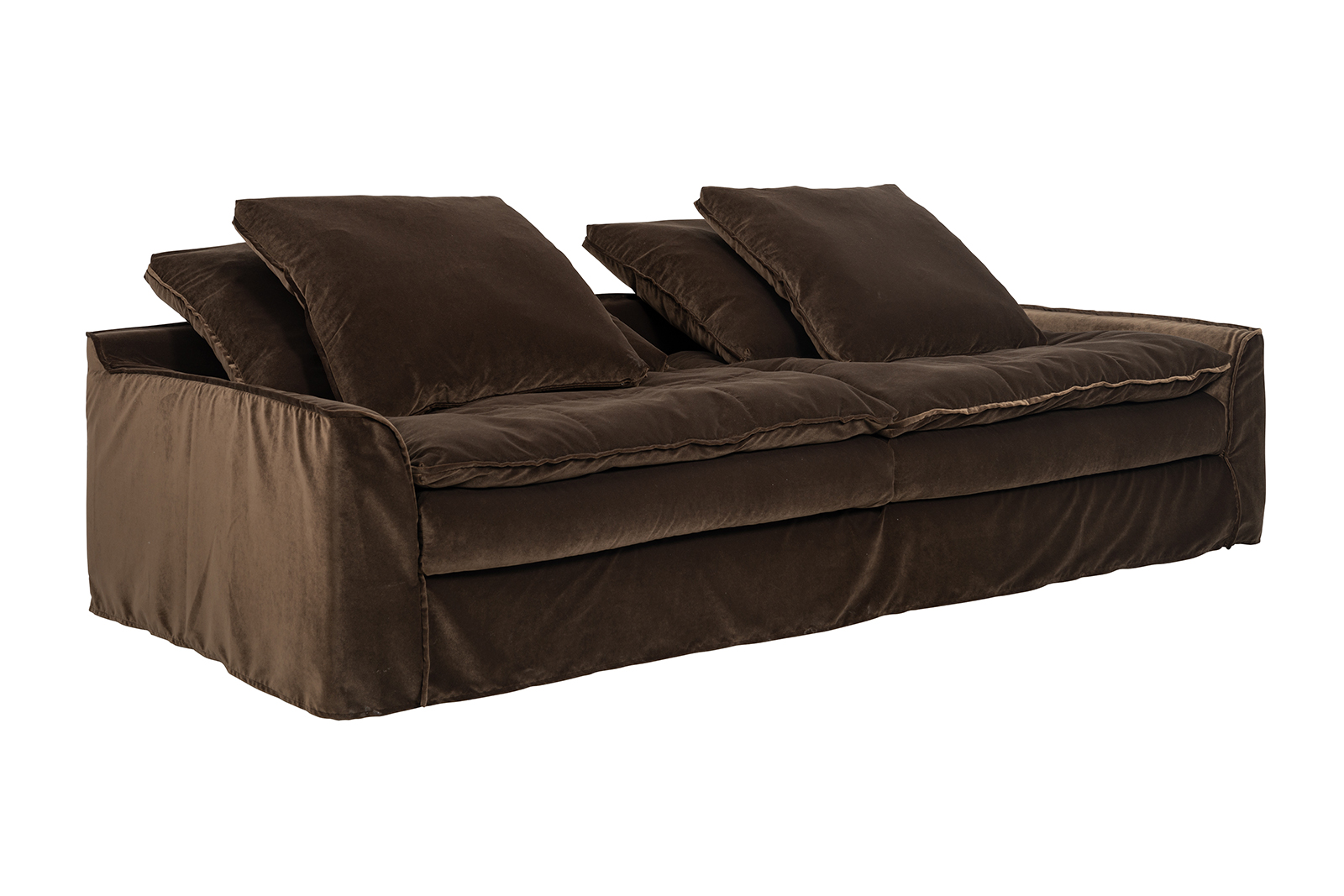 Sake 4-seter sofa I velurtekstil Celine 1392-65 Brown med loose cover og sorte treben.