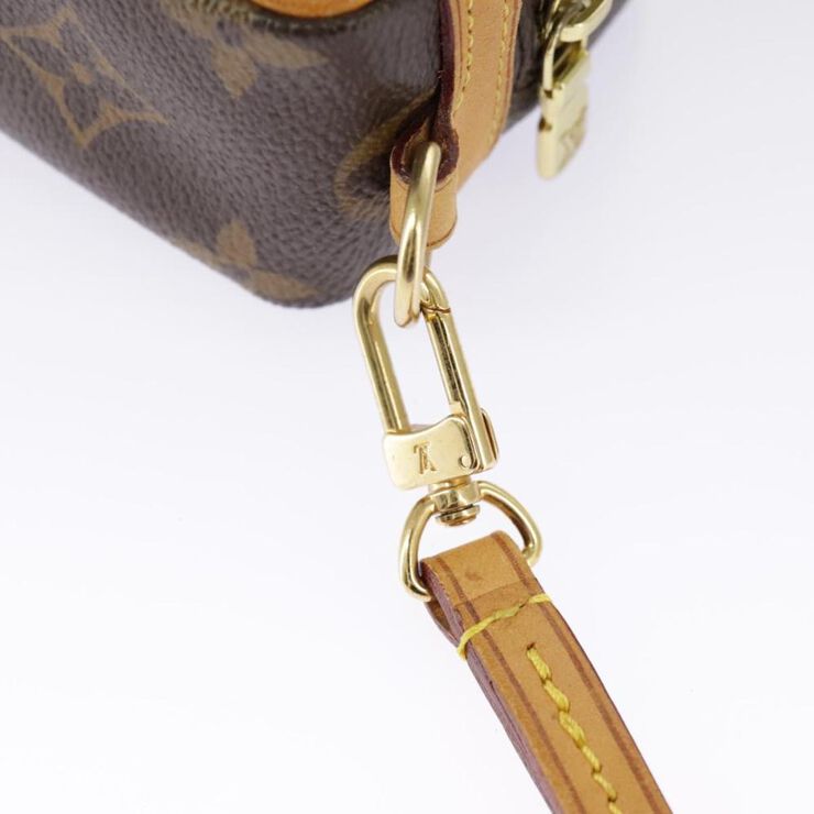 Louis Vuitton Vintage Louis Vuitton Clutch Brown