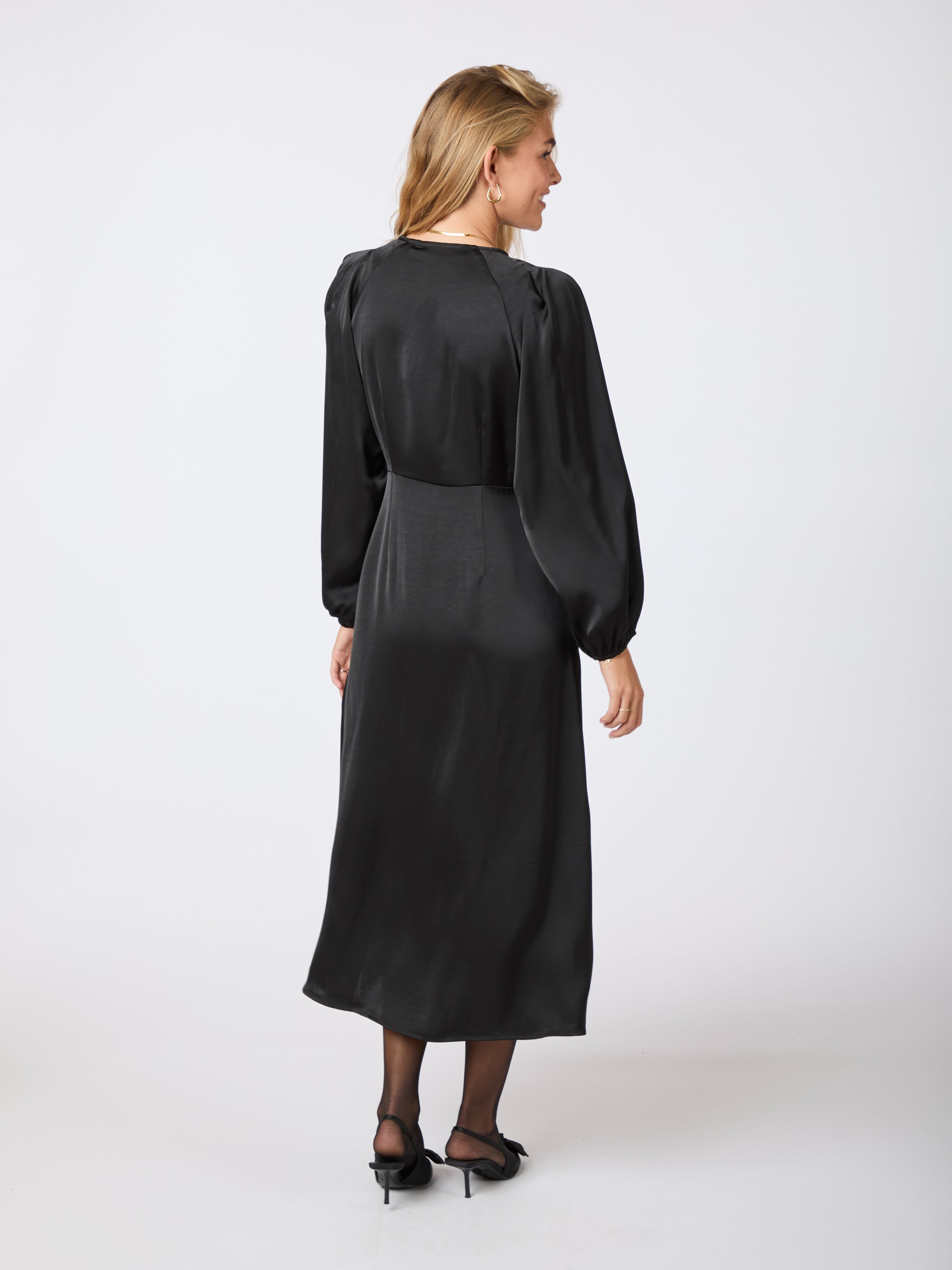 Neo Noir  Isobel Heavy Sateen kjole - sort