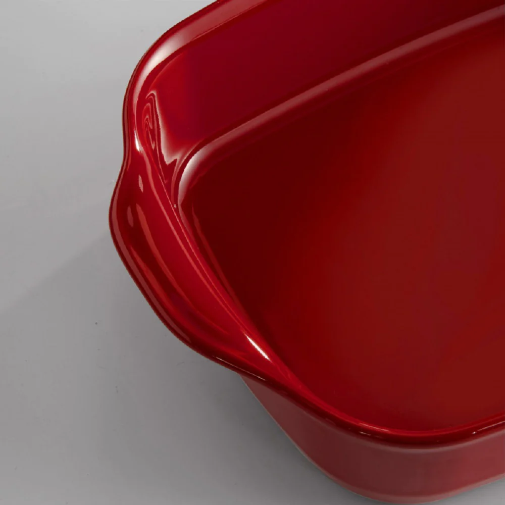 Plat rectangle Grand Cru rouge grand modèle Emile Henry