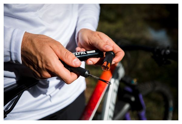 Kit de Réparation Tubeless Zefal avec Clip Montage