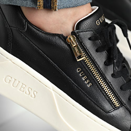 Baskets FM7CAZLEA12 Black