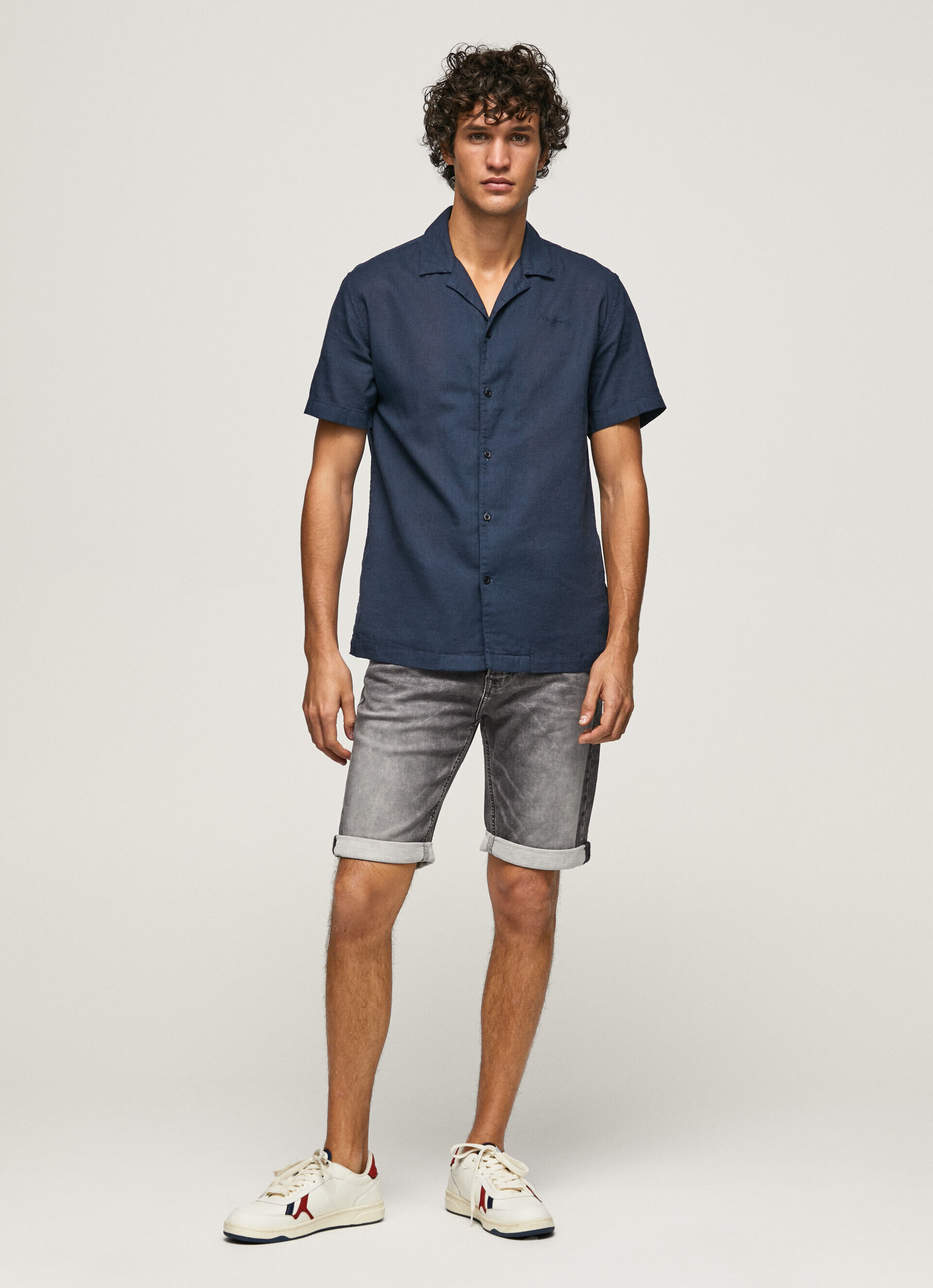 Bermuda Jack de corte regular - jeans