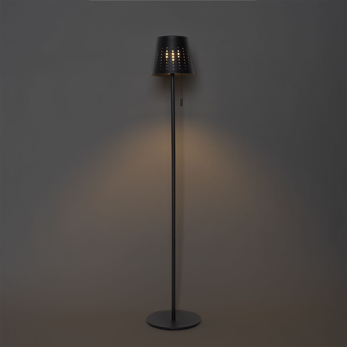 Buiten vloerlamp zwart incl. LED 3-staps dimbaar op solar - Ferre