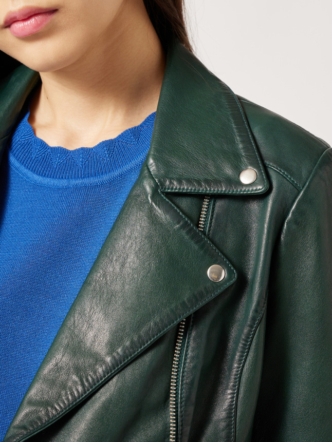 Veste en cuir cintrée