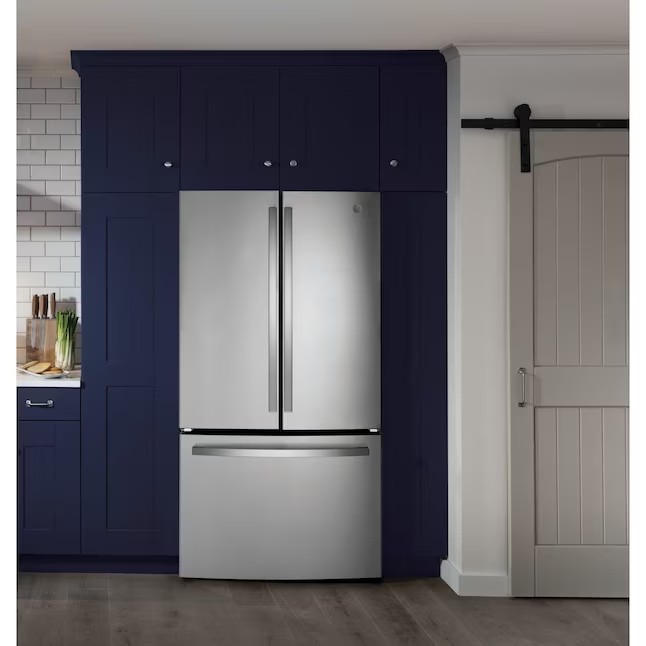 Refrigerador GE de 27 pés cúbicos com portas francesas e máquina de gelo (aço inoxidável resistente a impressões digitais) ENERGY STAR