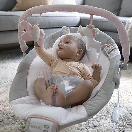 Ingenuity Flora the Unicorn Babywippe